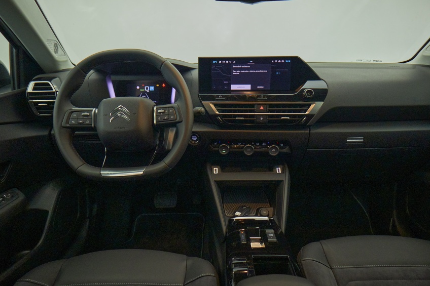 Citron -C4 400 -Series Collection 156 Cv Auto
