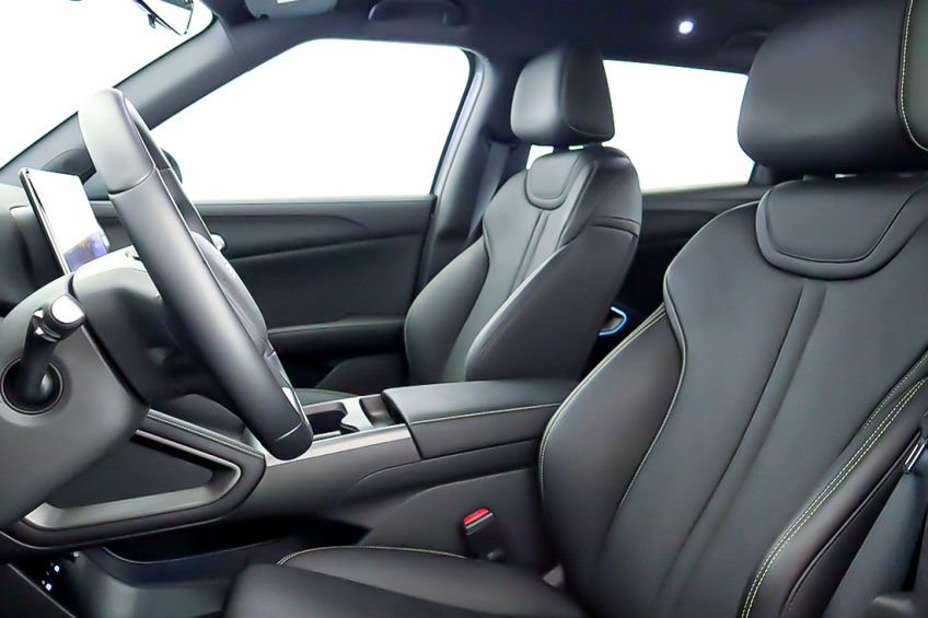 BYD ATTO 2  DM-I BOOST