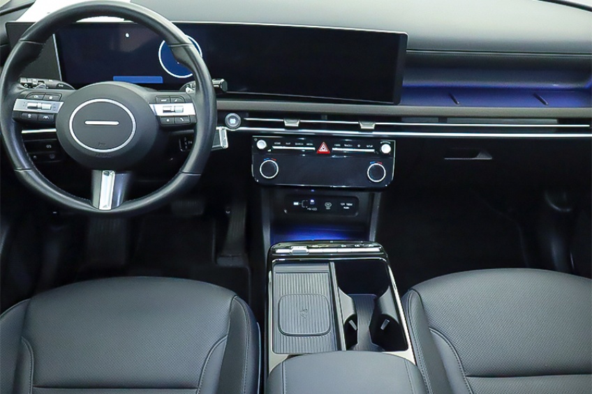 Hyundai TUCSON HYBRID