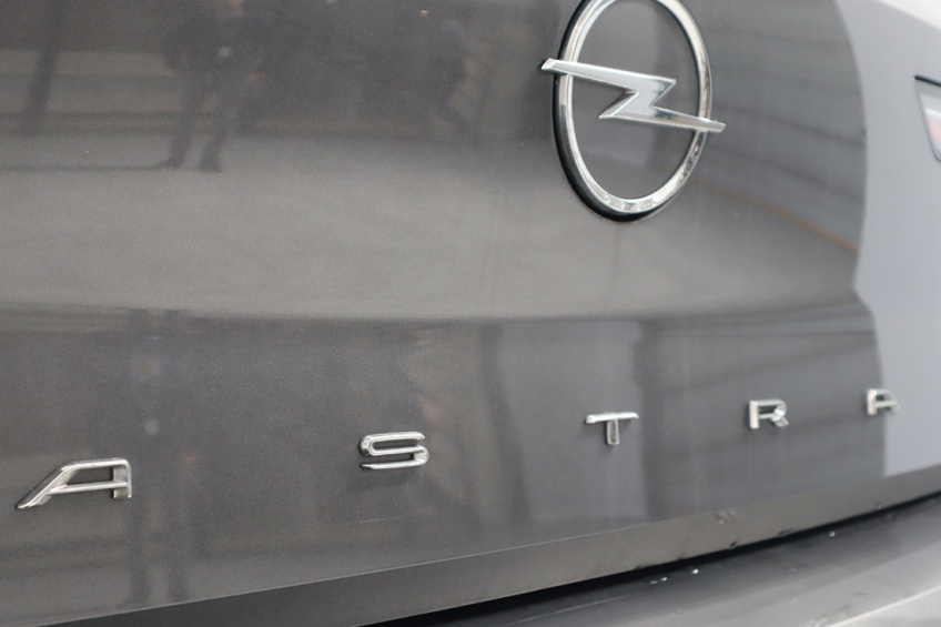 Opel Astra Elegance SP 1.6 PHEV