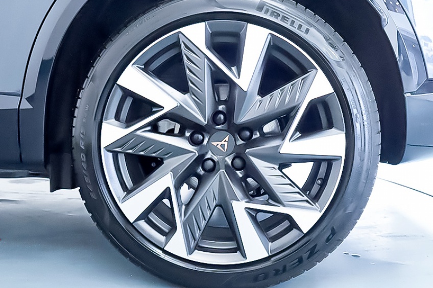 Cupra FOMENTOR 1.5 E-HYBRID 204 CV AUTONOMIA 130 KM