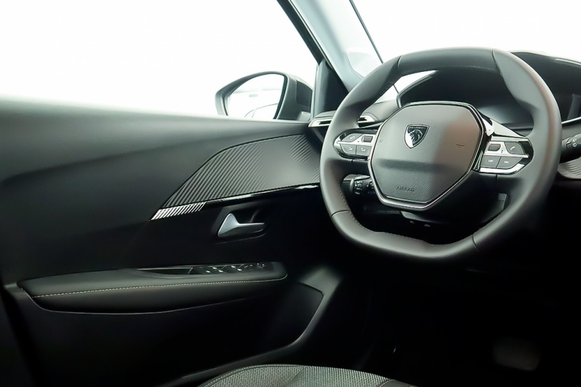 Peugeot  E-208  ELETRICO - BATERIA 51 KWH ALLURE