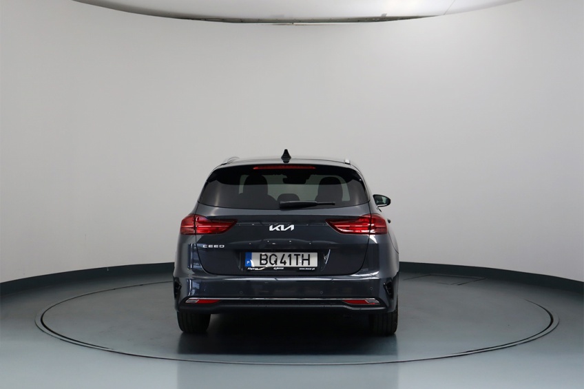 Kia CEED SW 1.0T-GDi 6MT DRIVE