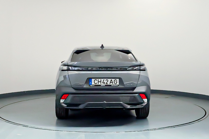 Peugeot 408 GT PLUG-IN HYBRID 240CV e-DCS7