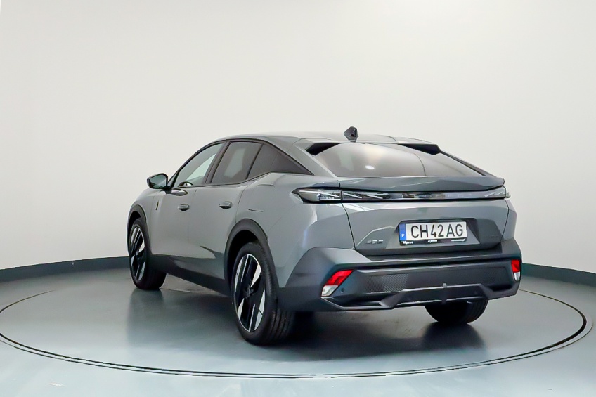 Peugeot 408 GT PLUG-IN HYBRID 240CV e-DCS7