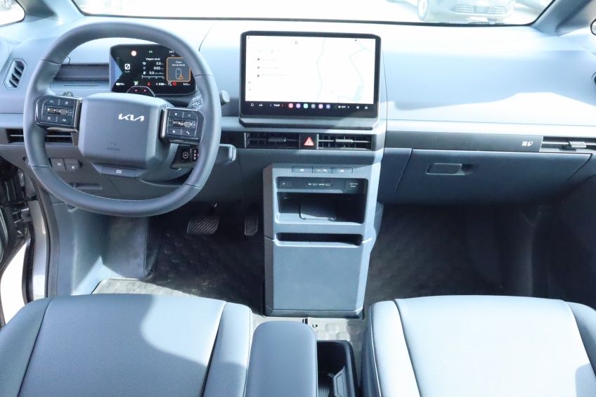 Kia PV5 PASSENGER 71,2 kWh 5L + V2L