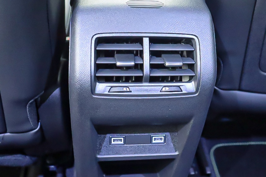 Peugeot E-308 GT