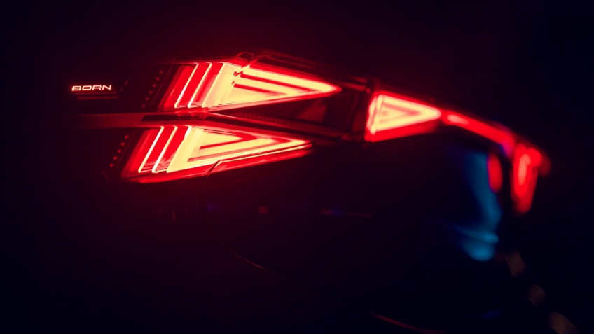Novo CUPRA Born est� quase a chegar, com um design marcante, interiores melhorados e mais tecnologia