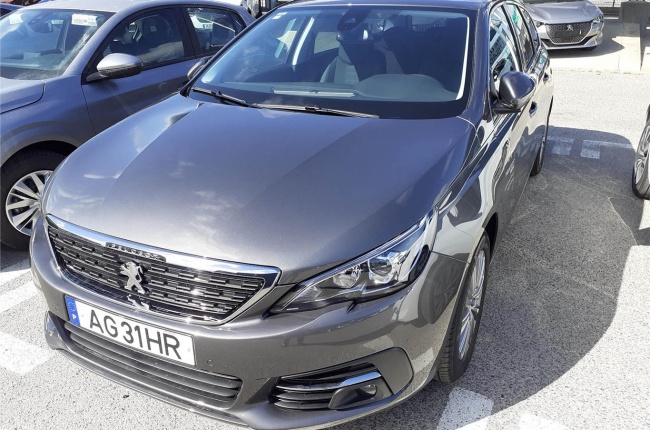Peugeot 308 SW ALL 1.5 BLUEHDI 130CV Peugeot 308 SW ALL 1.5 BLUEHDI 130CV