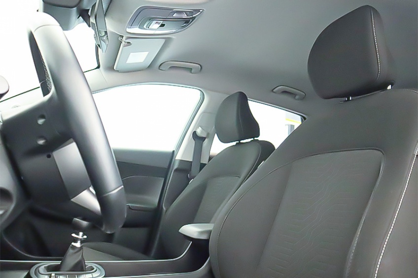 Hyundai KAUAI PREMIUM
