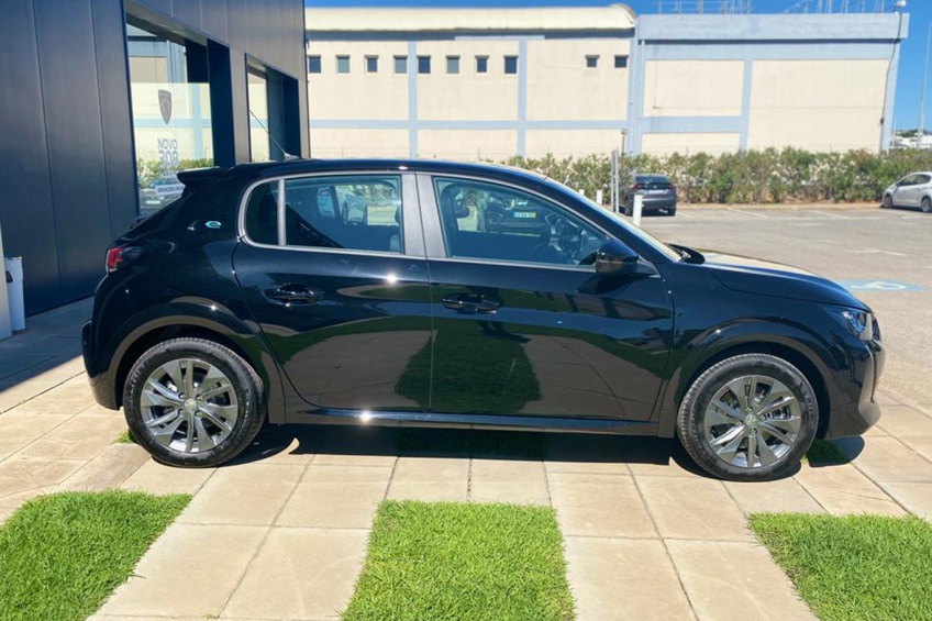 Peugeot 208 E Active Pack 136 Cv