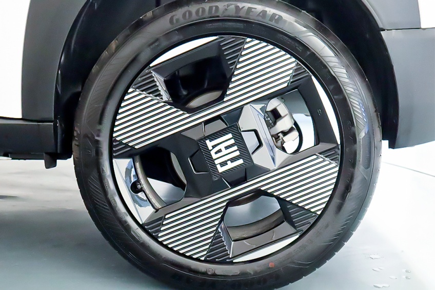 Fiat GRANDE PANDA LA PRIMA H�BRIDO