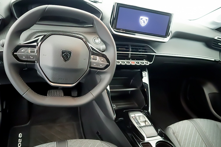 Peugeot  E-208  ELETRICO - BATERIA 51 KWH ALLURE