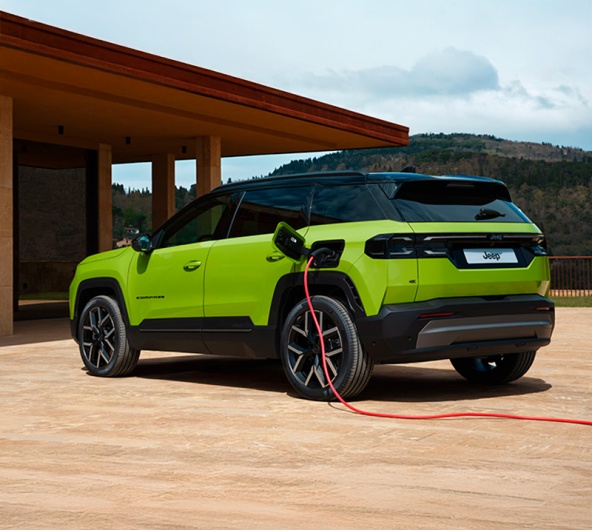 NOVO JEEP� COMPASS 100% EL�TRICO Por: 299�/M�s*