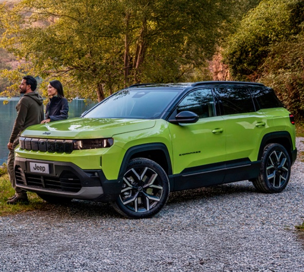 NOVO COMPASS e-HYBRID PLUG-IN Por: 299�/M�s*