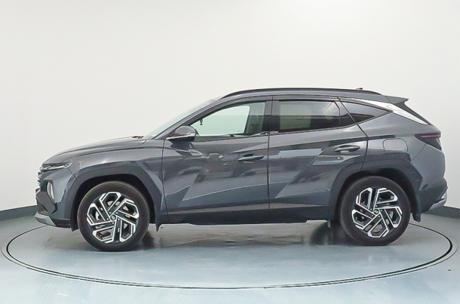 Hyundai TUCSON HYBRID