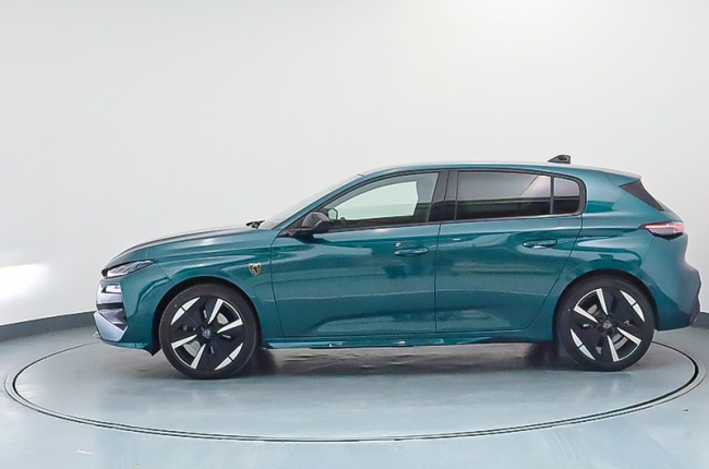 Peugeot E-308 GT